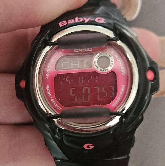 Casio Baby-G Black and Pink Watch RARE .In Great Condition Rarley Worn - Picture 1 of 3
